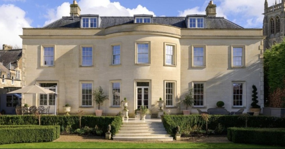 Transform Your Walls With the Power of Repointing